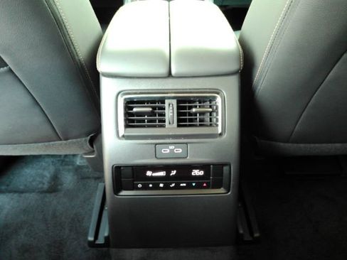 Used 2024 MAZDA CX-90 3.3 Turbo w/ Premium Package image 32