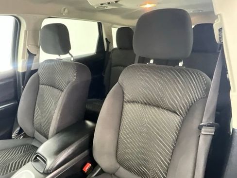 Used 2013 Dodge Journey SE FWD image 5