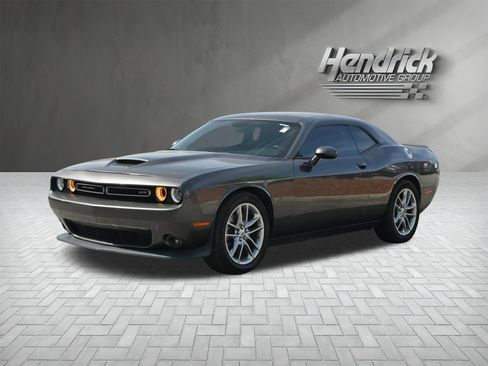 Used 2022 Dodge Challenger GT image 7