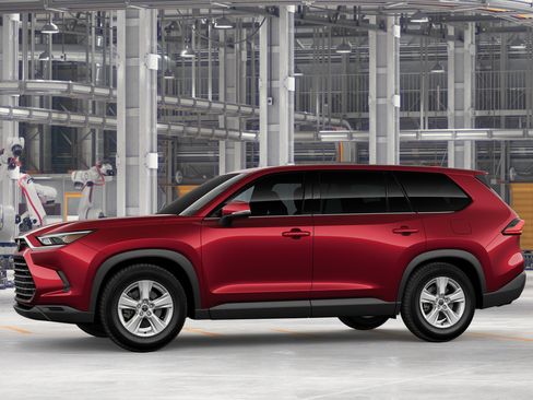 New 2026 Toyota Grand Highlander AWD Hybrid image 3