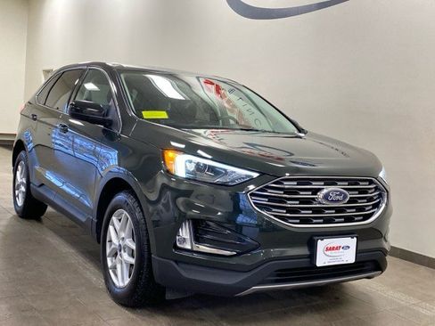 Certified 2022 Ford Edge SEL w/ Convenience Package image 2