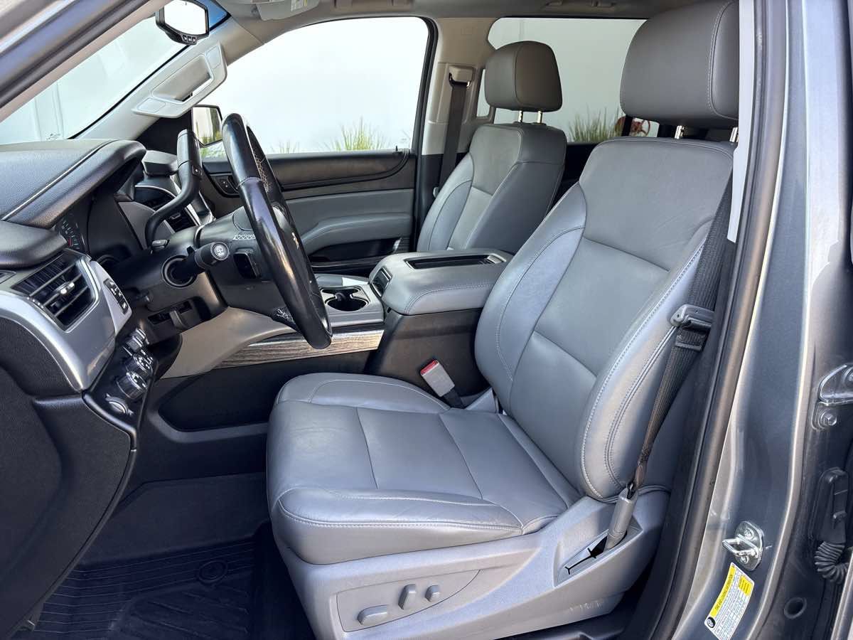 Used 2019 Chevrolet Suburban LT AWD/4WD image 22