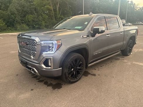 Used 2021 GMC Sierra 1500 Denali w/ Denali Ultimate Package AWD/4WD image 2