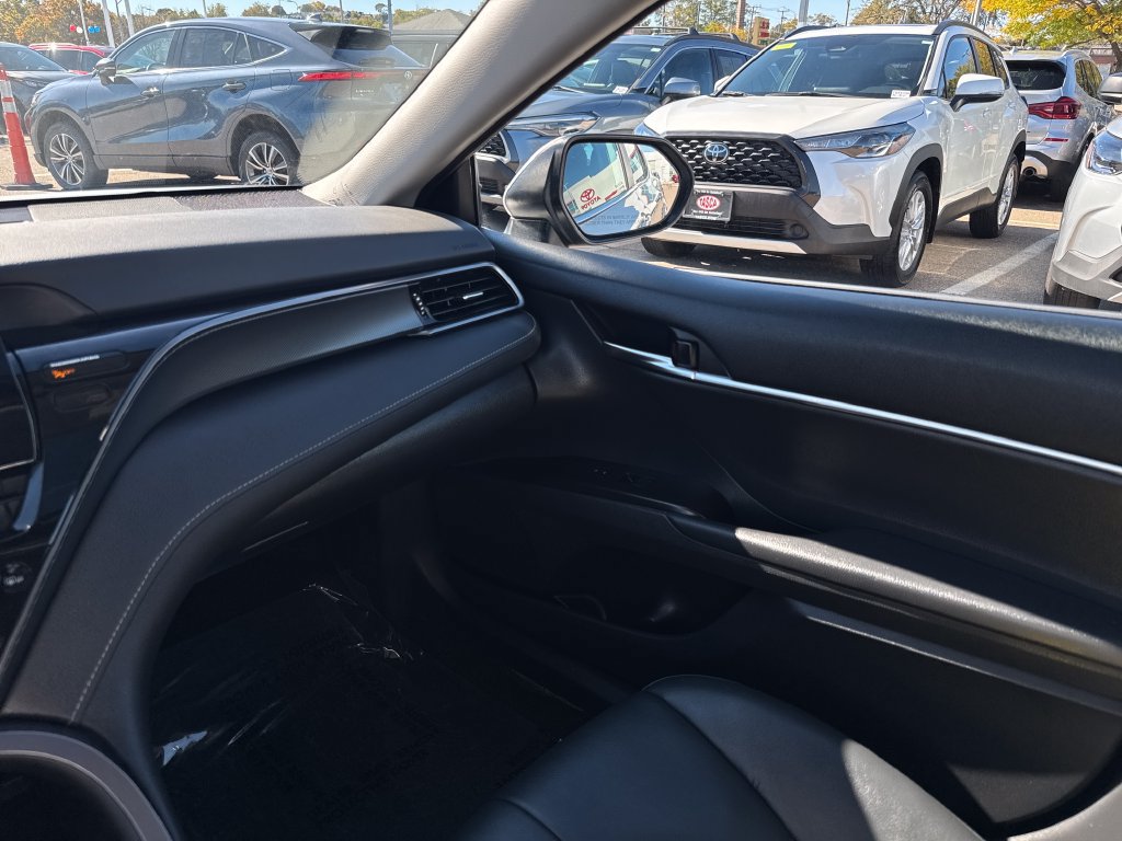 Used 2024 Toyota Camry SE w/ Cold Weather Package AWD/4WD image 28