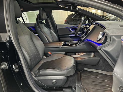 Certified 2026 Mercedes-Benz EQE 320 4MATIC Sedan image 12