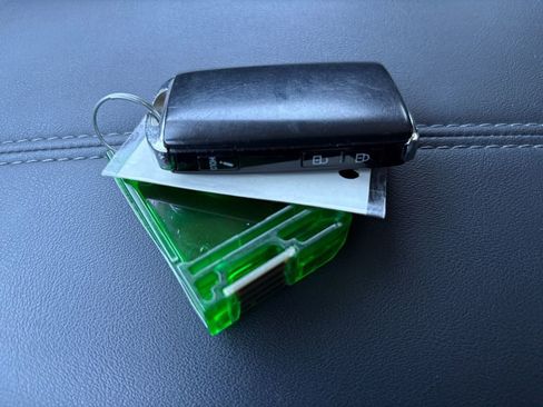 Used 2021 MAZDA CX-30 FWD 2.5 S w/ Select Package image 33