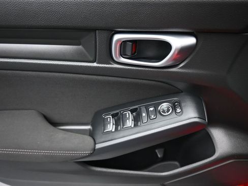 Used 2024 Honda Civic Sport image 10