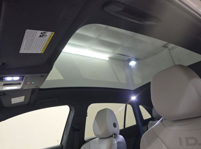 Used 2022 Volkswagen ID.4 Pro S RWD image 11