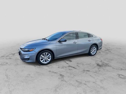 Used 2024 Chevrolet Malibu LT image 4