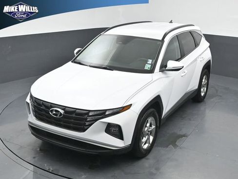 Used 2023 Hyundai Tucson SEL FWD image 11