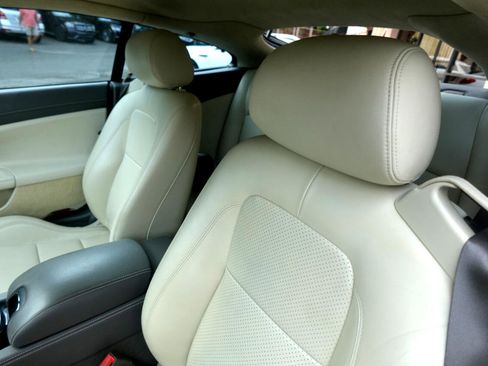 Used 2012 Jaguar XK Coupe image 12