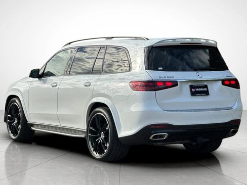 New 2026 Mercedes-Benz GLS 580 4MATIC image 13