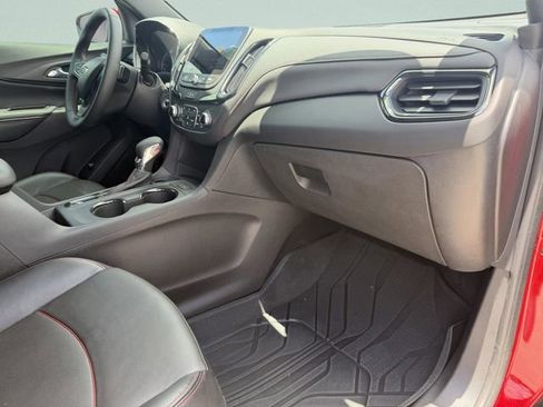 Certified 2023 Chevrolet Equinox RS w/ RS Leather Package FWD image 15