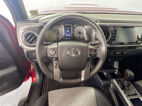 Used 2023 Toyota Tacoma TRD Sport w/ Black Out Package (TMS) image 10