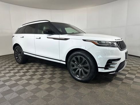 Used 2018 Land Rover Range Rover Velar R-Dynamic SE image 2
