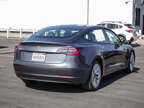 Used 2021 Tesla Model 3 Standard Range Plus RWD image 7