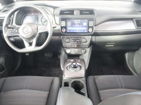 Used 2025 Nissan Leaf S FWD image 25