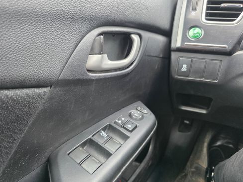 Used 2013 Honda Civic LX image 18