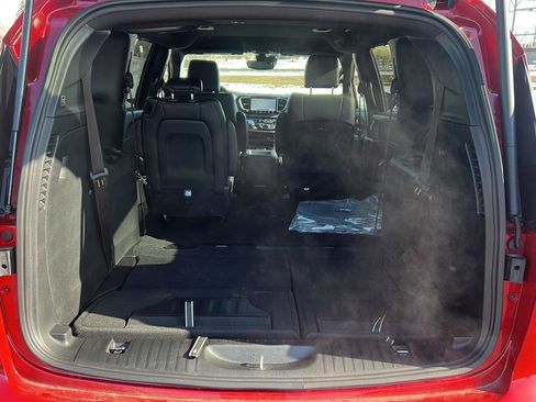 New 2026 Chrysler Pacifica Select AWD/4WD image 19