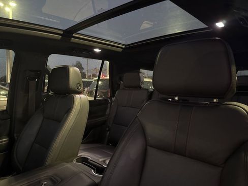 Used 2021 Chevrolet Tahoe RST AWD/4WD image 8