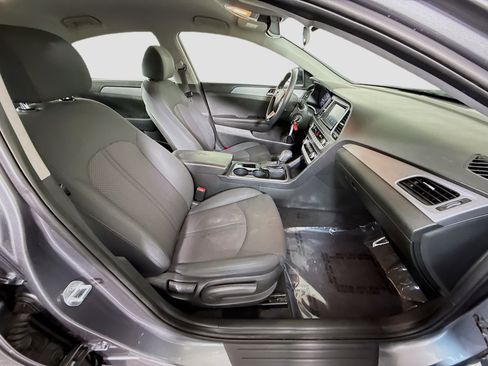 Used 2019 Hyundai Sonata SE image 28