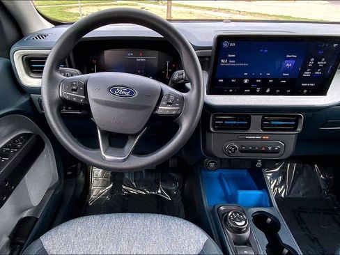 Used 2025 Ford Maverick XLT FWD image 5