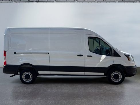 Used 2025 Ford Transit 250 148 Medium Roof w/ Load Area Protection Package RWD image 4