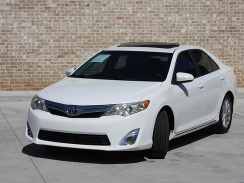 Used 2012 Toyota Camry XLE image 15