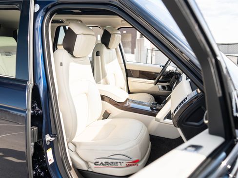 Used 2022 Land Rover Range Rover Westminster Edition image 17