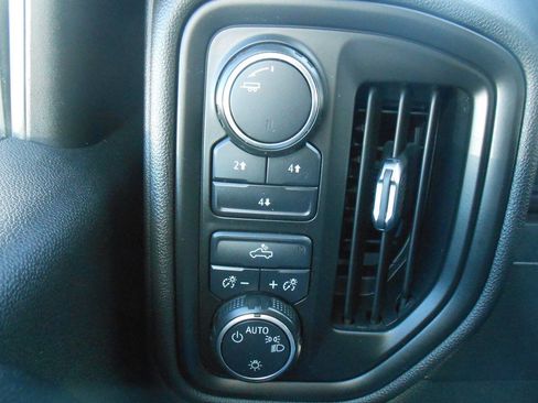 Used 2020 Chevrolet Silverado 2500 W/T w/ WT Convenience Package image 15