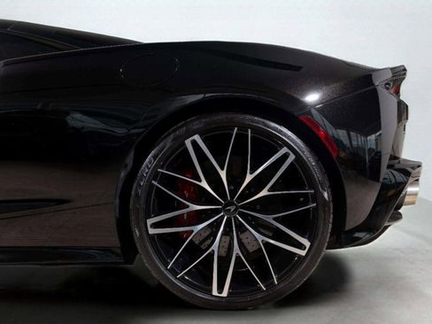Used 2023 McLaren GT image 34