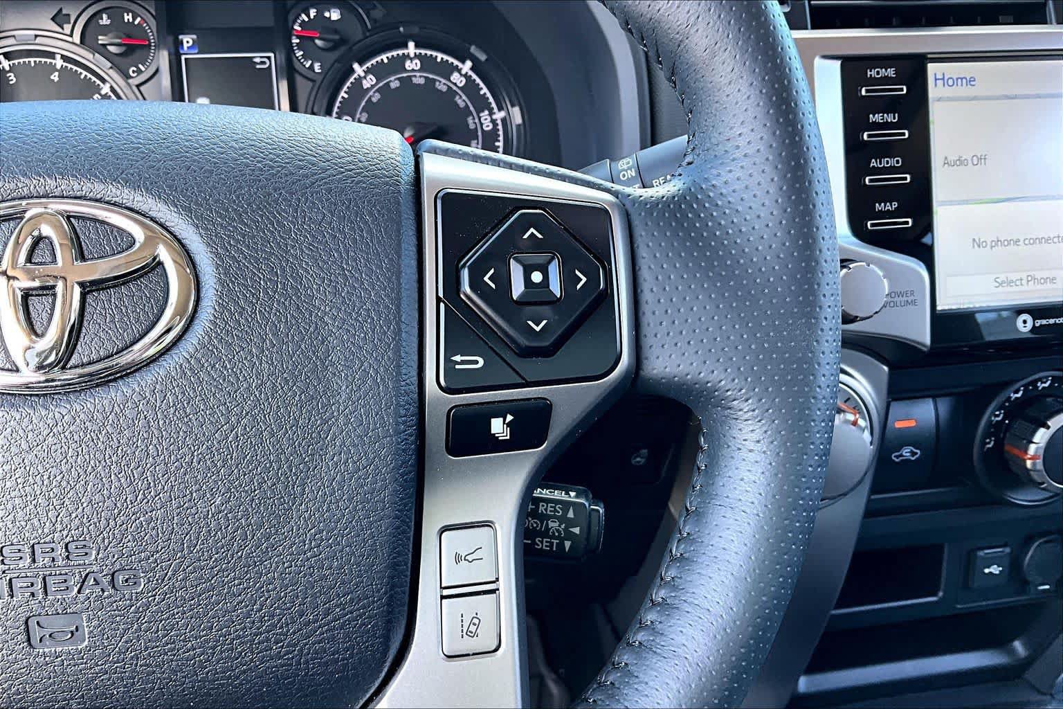Used 2024 Toyota 4Runner SR5 Premium w/ Moonroof Package RWD image 25