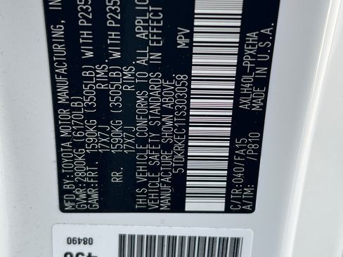Certified 2026 Toyota Sienna LE FWD image 29