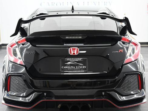 Used 2019 Honda Civic Type R image 3