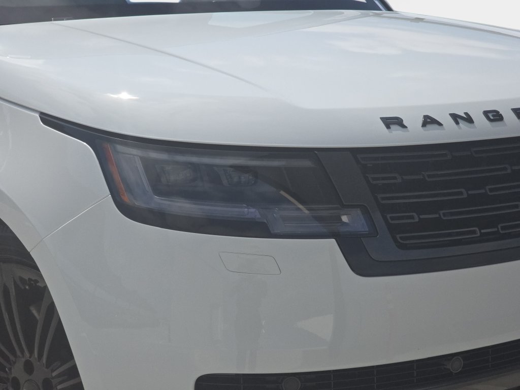 New 2026 Land Rover Range Rover SE AWD/4WD image 33