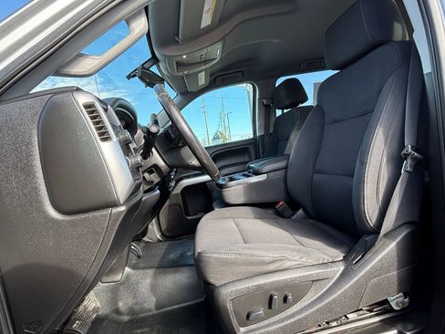 Used 2019 Chevrolet Silverado 2500 LT AWD/4WD image 12