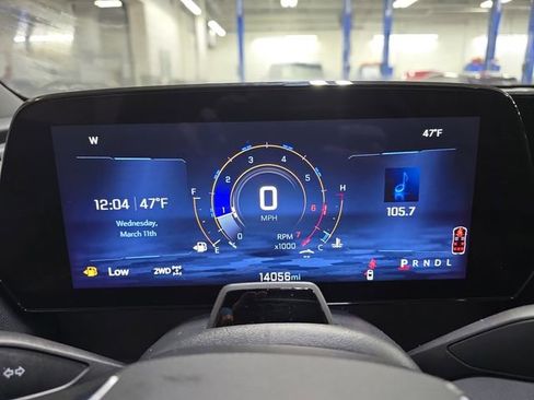 Used 2024 Chevrolet Traverse LT w/ Enhanced Driving Package image 24