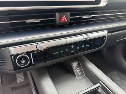 New 2025 Hyundai Ioniq 6 SE RWD image 15