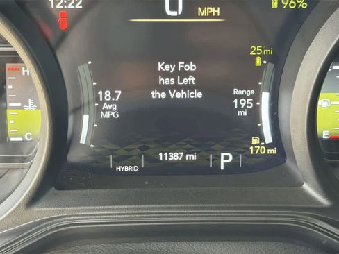 Used 2025 Jeep Wrangler Sahara AWD/4WD image 20