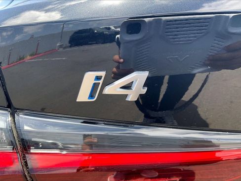 Used 2023 BMW i4 eDrive35 w/ Premium Package RWD image 8