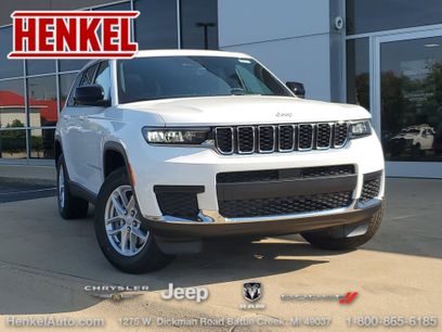 New 2025 Jeep Grand Cherokee L Laredo w/ Luxury Tech Group I