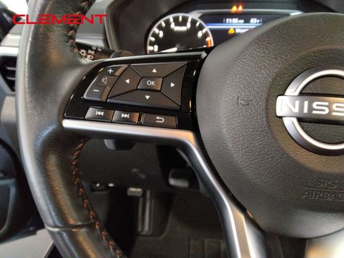 Used 2023 Nissan Altima 2.5 SR image 13