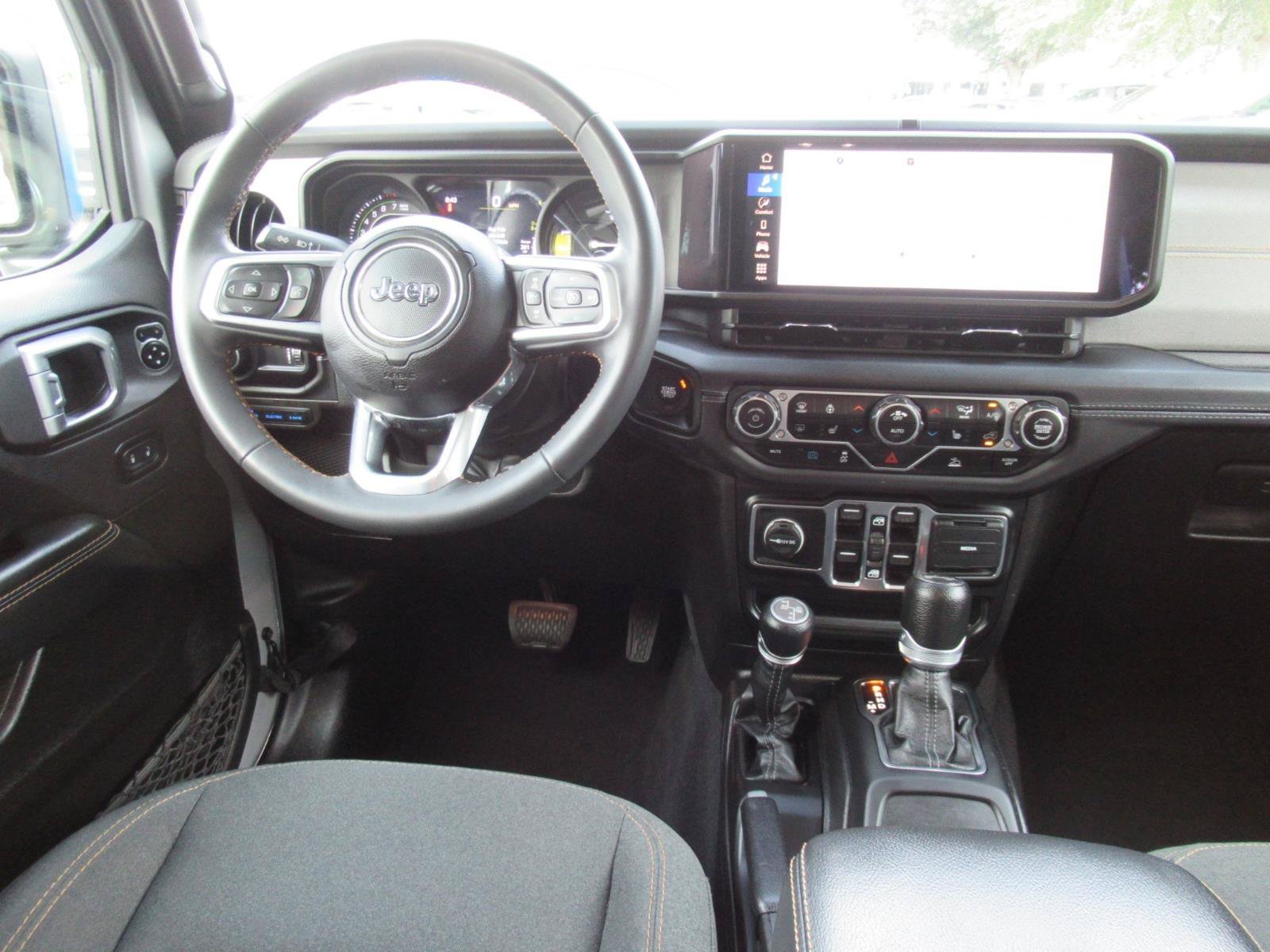 Certified 2024 Jeep Wrangler Unlimited Sahara AWD/4WD image 14