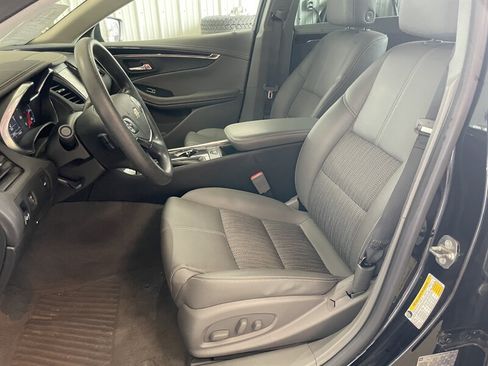 Used 2018 Chevrolet Impala LS FWD image 17