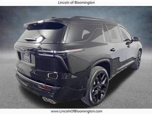 Used 2026 Chevrolet Traverse RS AWD/4WD image 7