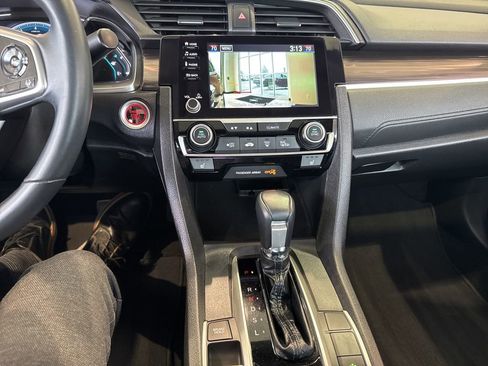 Used 2020 Honda Civic EX image 11