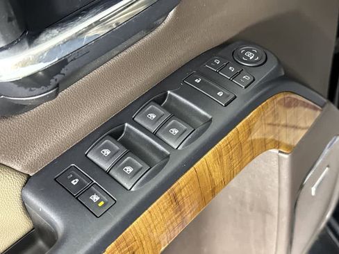 Used 2018 GMC Sierra 1500 SLT image 39