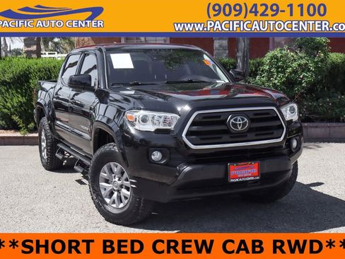 Used 2019 Toyota Tacoma SR5 RWD image 1