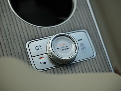 New 2026 Genesis GV80 2.5T Advanced image 42