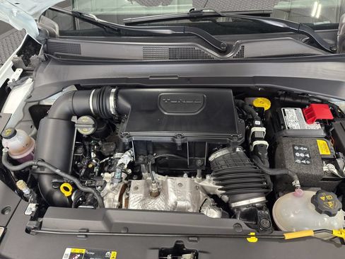 Used 2025 Jeep Compass Limited AWD/4WD image 21